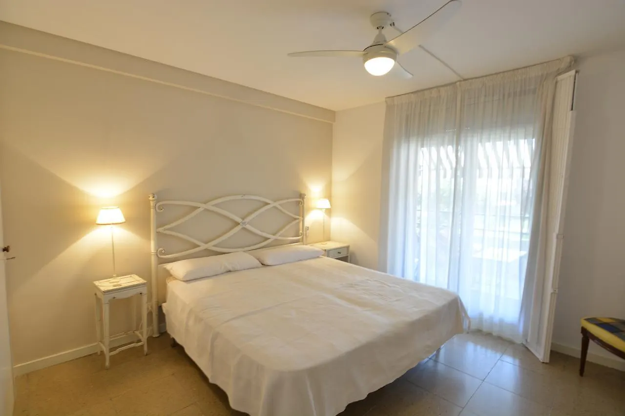 Saval Malta Capri Apartamento Salou 0*,  Espanha